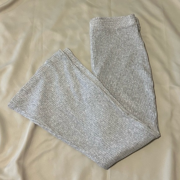 Aerie Women's Grey Ribbed Velour High Waist Skinny Flare Pants - XL - Picture 3 of 10